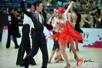 �Զ��齫����ǧ������Ƶ����������֮�£�˭���������ǵ���˽��...